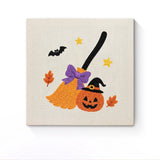 Punch Needle Halloween Balai Citrouille : tableau brodé terminé sur son cadre
