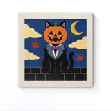 Punch Needle Halloween Chat en Costume : tableau brodé terminé sur son cadre