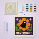 Toile imprimée numérotée et tableau punch needle corbeau fleuri terminé