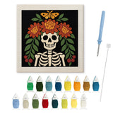 Contenu du kit punch needle squelette Halloween : toile sur cadre, aiguilles et fils de laine