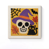 Punch Needle Halloween Crâne Sorcière : tableau brodé terminé sur son cadre