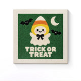 Punch Needle Halloween Fantôme Bonbon : tableau brodé terminé sur son cadre