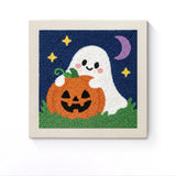 Punch Needle Halloween Fantôme Câlin : tableau brodé terminé sur son cadre