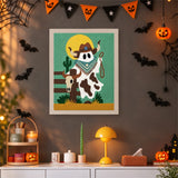 Tableau punch needle fantôme cowboy accroché au mur dans une déco d'Halloween
