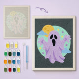 Toile imprimée numérotée et tableau punch needle fantôme lilas terminé