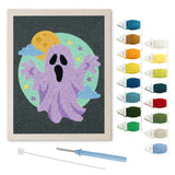 Contenu du kit punch needle fantôme lilas : toile sur cadre, aiguilles et fils de laine