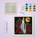 Toile imprimée numérotée et tableau punch needle main squelette terminé