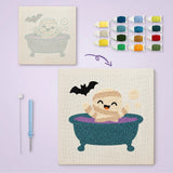 Toile imprimée numérotée et tableau punch needle momie dans sa baignoire terminé