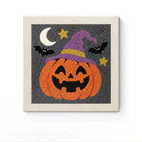 Punch Needle Halloween Potiron Coiffé : tableau brodé terminé sur son cadre