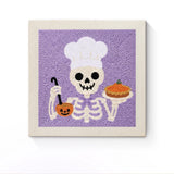 Punch Needle Halloween Squelette Chef : tableau brodé terminé sur son cadre