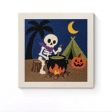 Punch Needle Halloween Squelette Popote : tableau brodé terminé sur son cadre